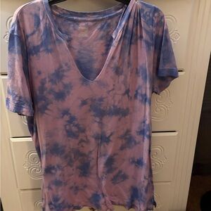 PINK Victoria's Secret Blue and Pink Tee